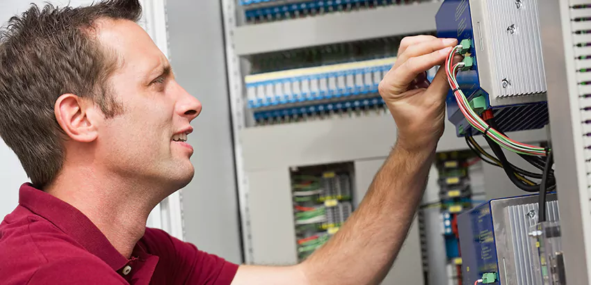 Offshore and Petroleum Facility Electrician in Centerton
