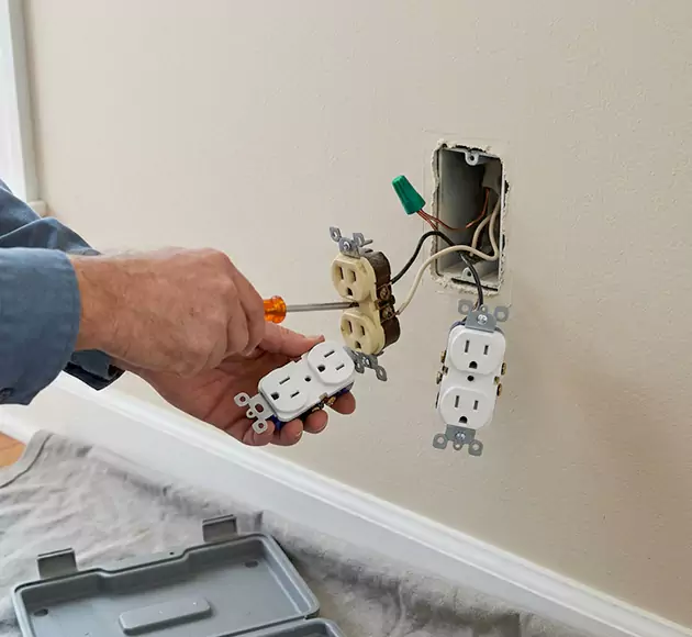 Professional Outlet Replacement: Your Local Swap-Out Team in Centerton, AR